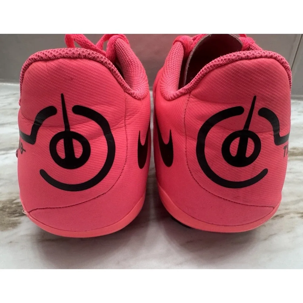 NIKE Tiempo Girl's Size 6.0‎ Youth Pink Black Soccer Cleats Shoes 6.0Y
